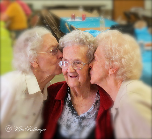 Scott's mom, Doris and her sisters, Delba and Dorothy